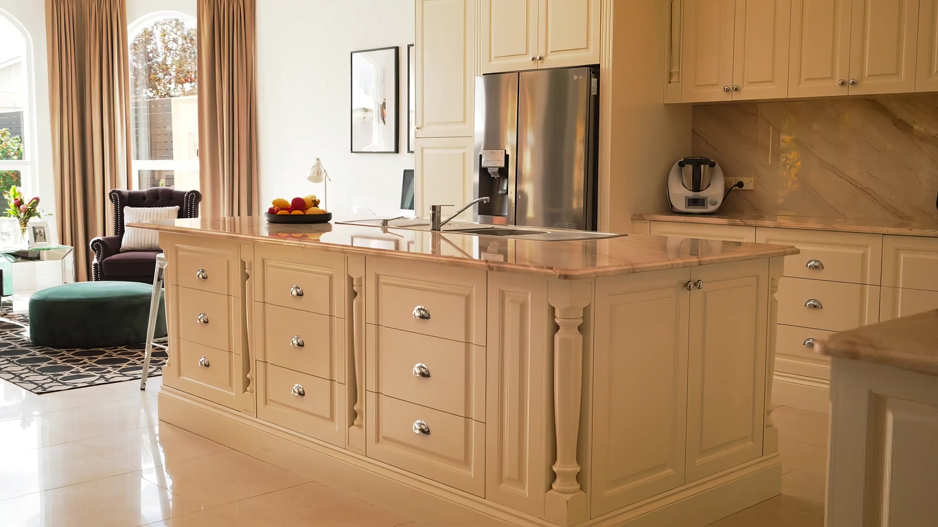 Classic Shaker Style Cabinets 