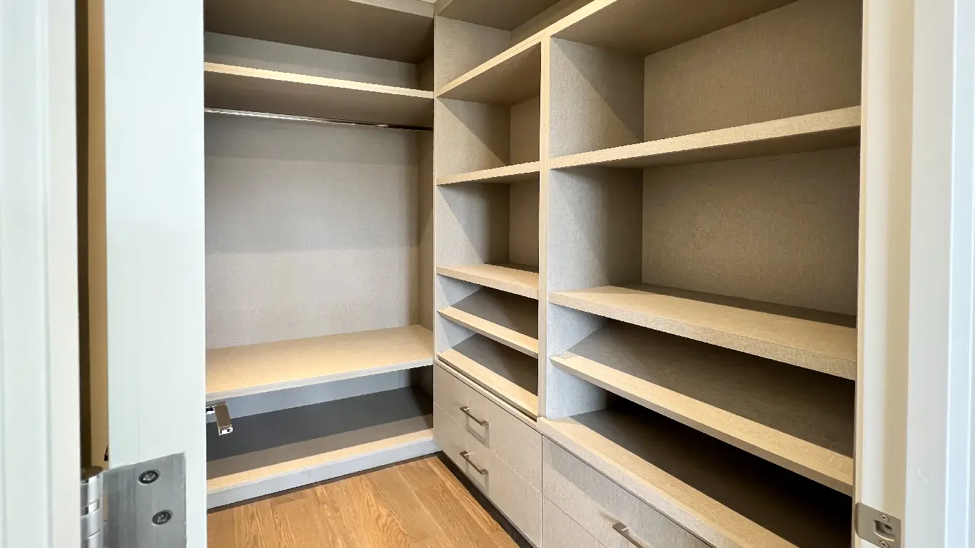 closet organizers Canada