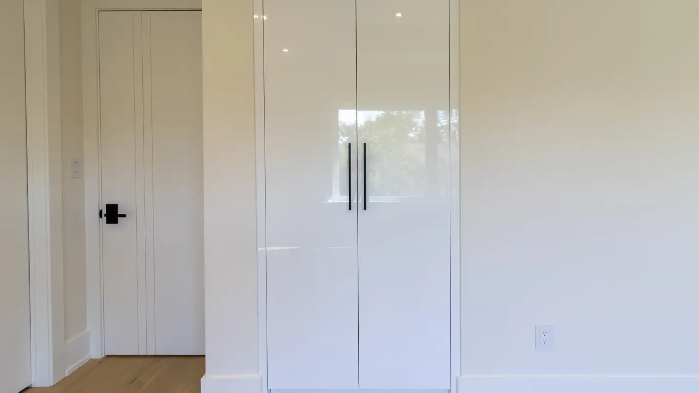 closet storage Calgary